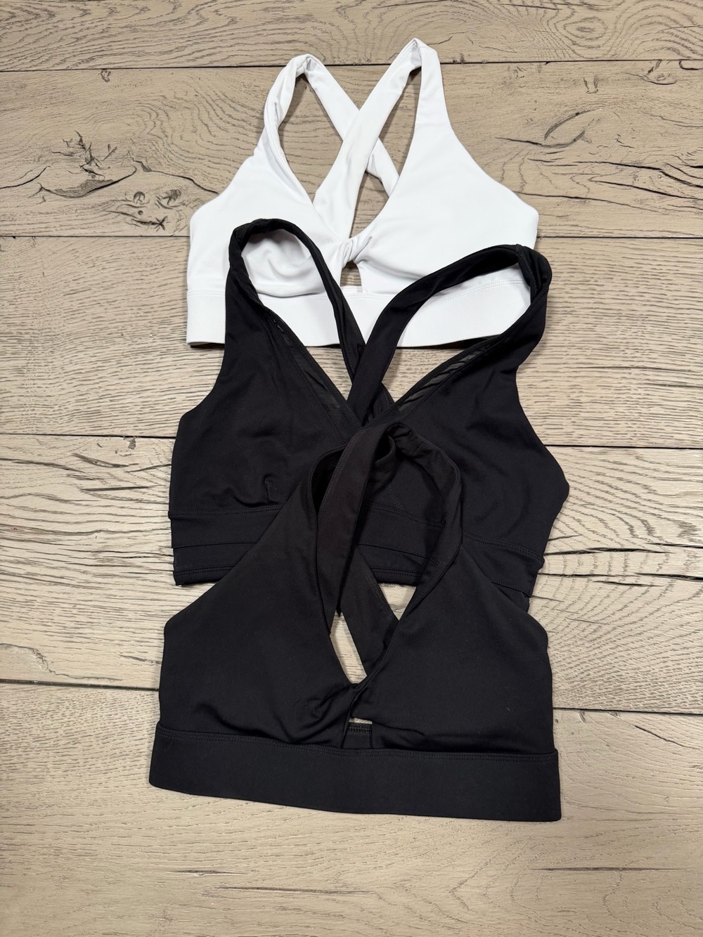 Fabletics Cross-Back Sports Bras - Black & White 3 pack